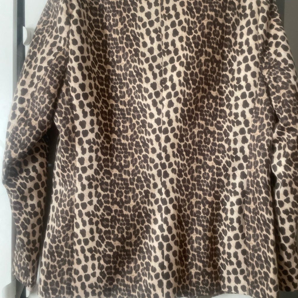 Leopard Coat - Picture 2 of 9